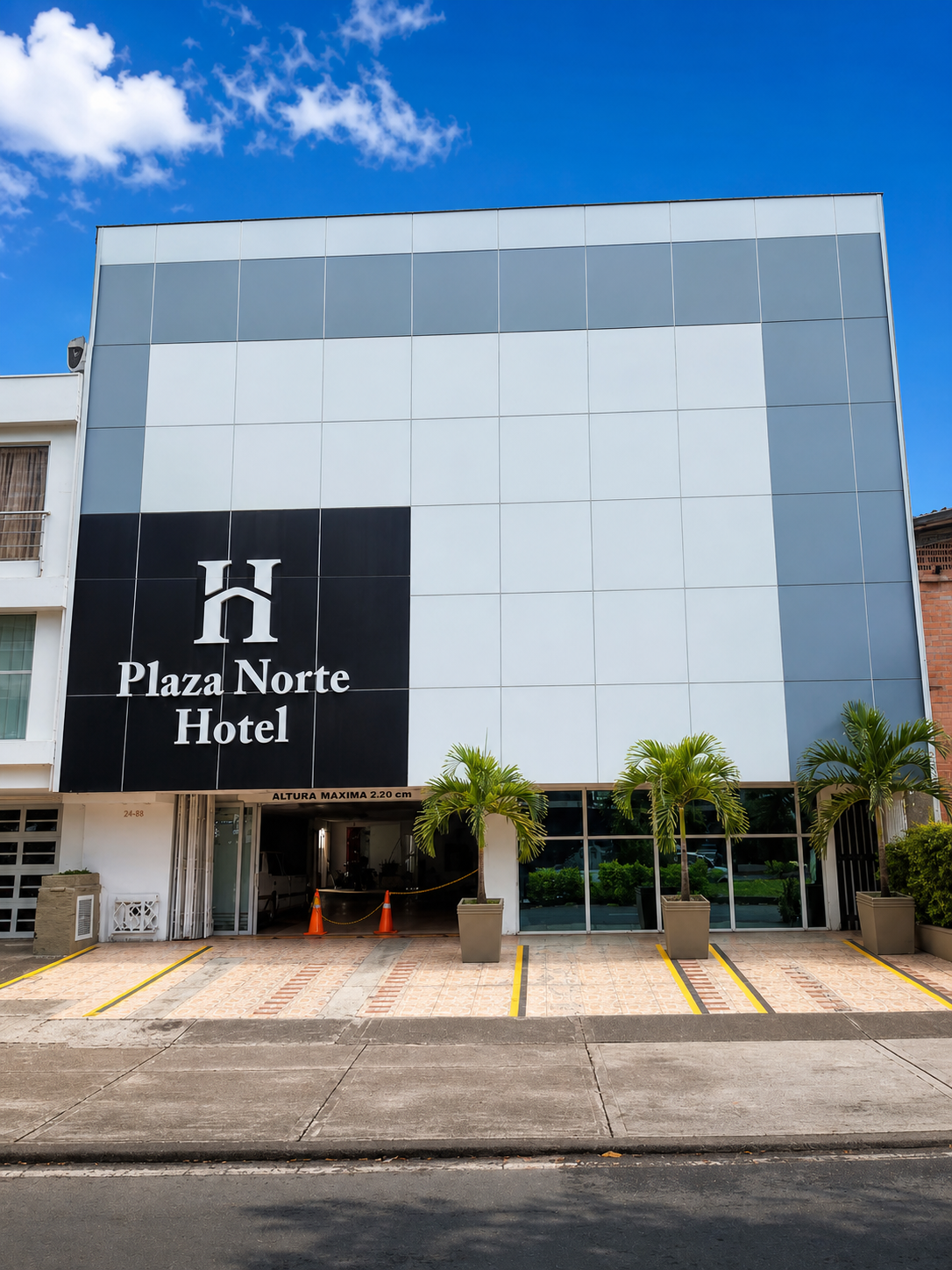 Hotel Plaza Norte